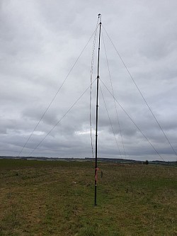 The Group's new (second hand) 12Mtr Racal 714 push up mast installed on site in April 2023